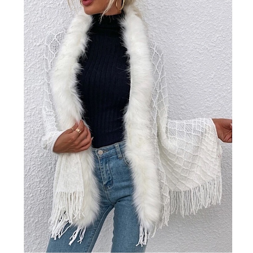 🌨️Boho Winter White Vegan Fur Fringe Detail Open Front Cardigan Shawl Sweater